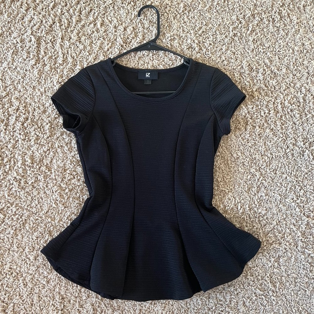 Women's XS iZ Byer Black Pleated Top, Fit and Flare Jumper
